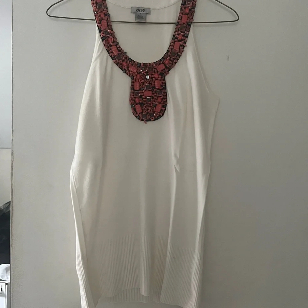 Cache’ top - Picture 2 of 2